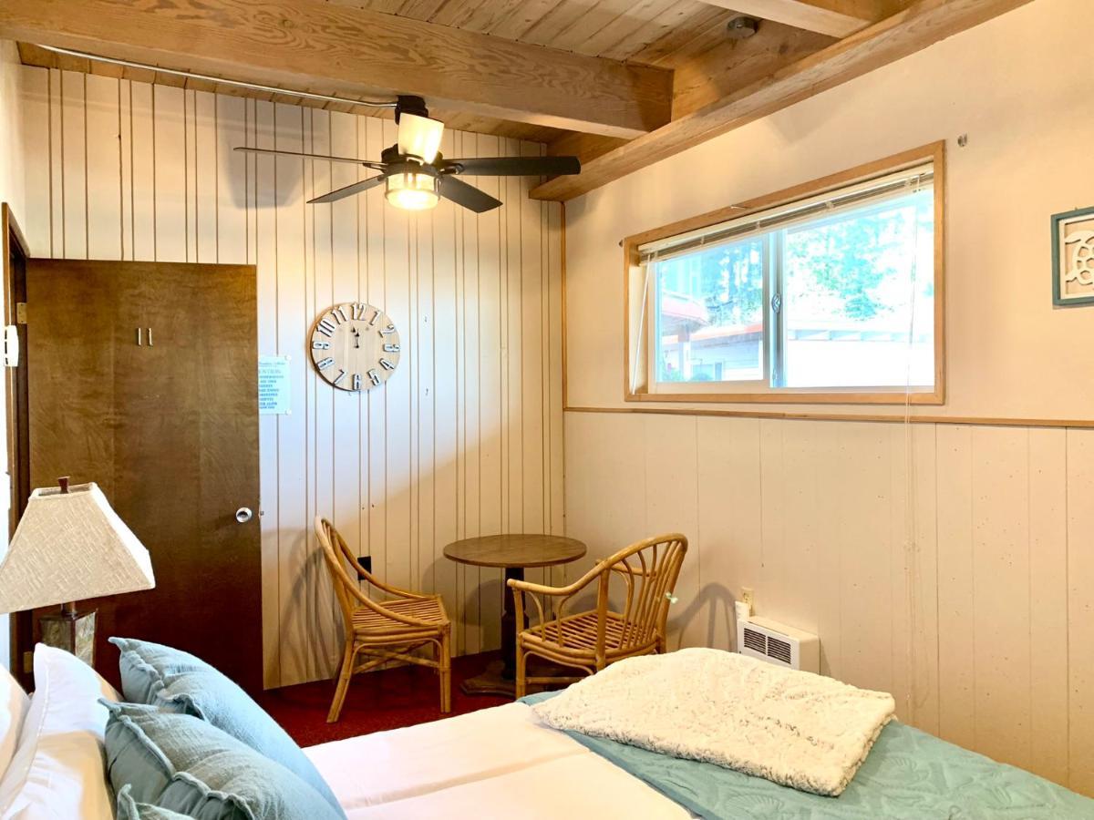 Breakers Boutique Inn 웨스트포트 외부 사진