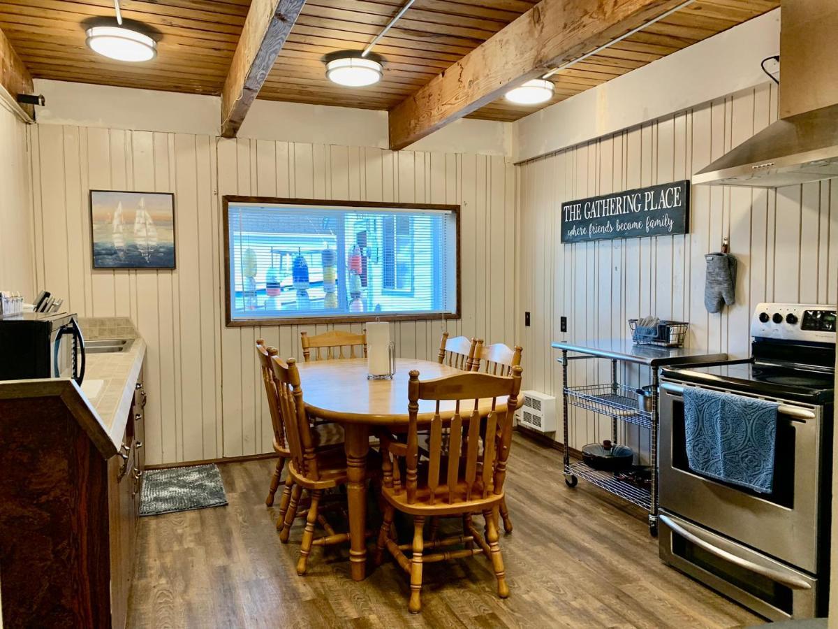 Breakers Boutique Inn 웨스트포트 외부 사진